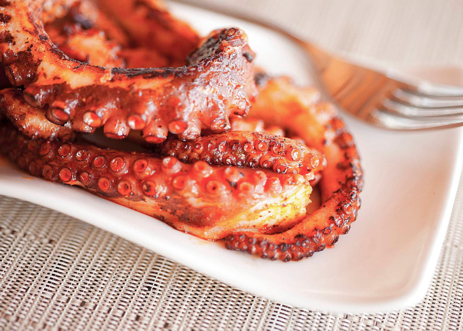 un plato de pulpo a la parrila