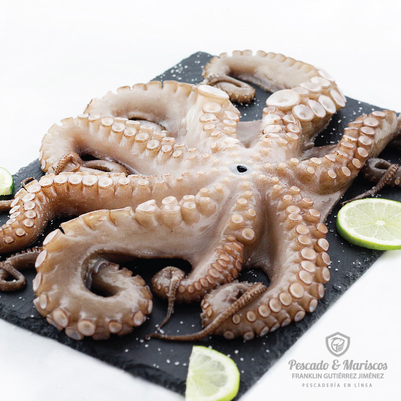 Un pulpo entero